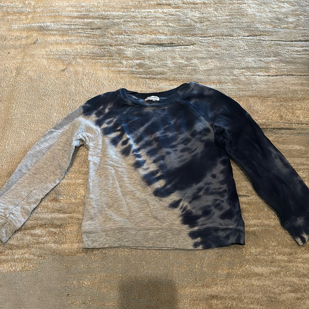 Splendid grey and navy tie dye sweatshirt. 3T. Excellent condition